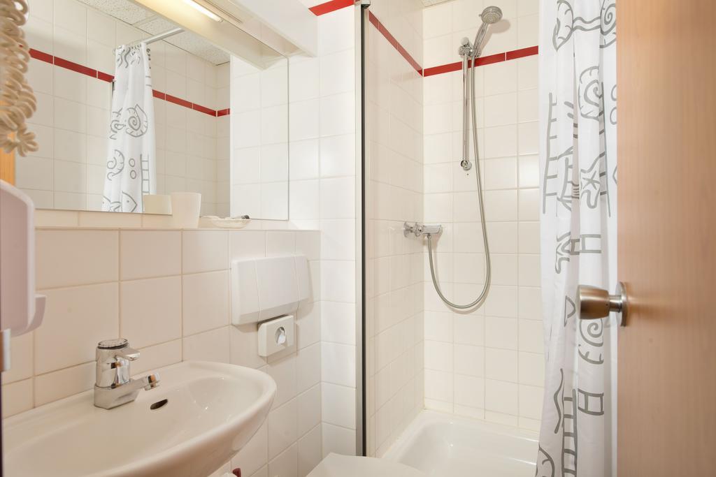 Days Inn Dortmund West Номер фото
